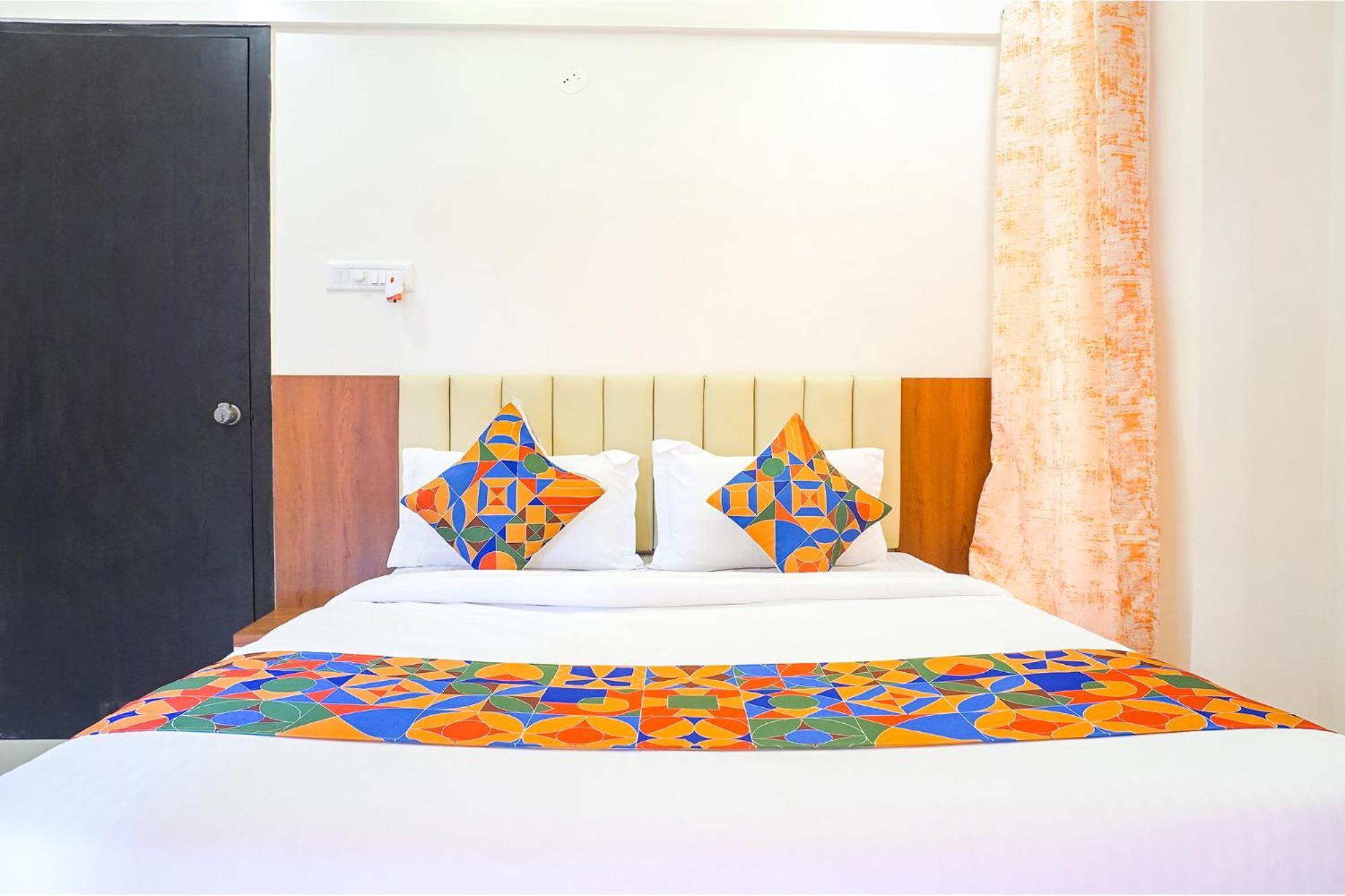 Fabhotel Majestic Luxurious - Nr Rajaram Bhiku Pathare Stadium Pune Bagian luar foto