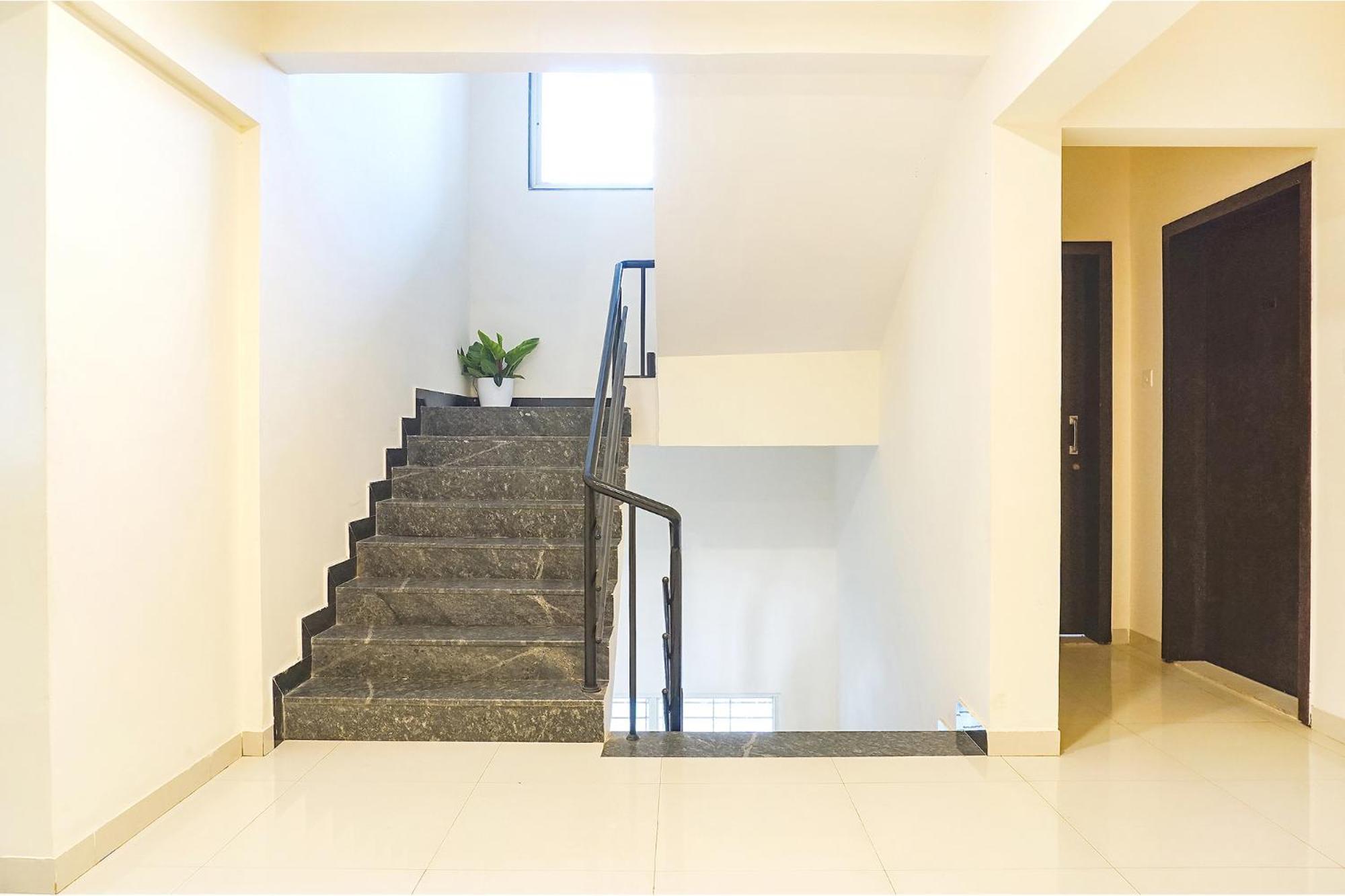 Fabhotel Majestic Luxurious - Nr Rajaram Bhiku Pathare Stadium Pune Bagian luar foto